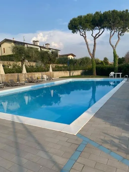 The Sunset Suite In Lazise 4 Апартаменты