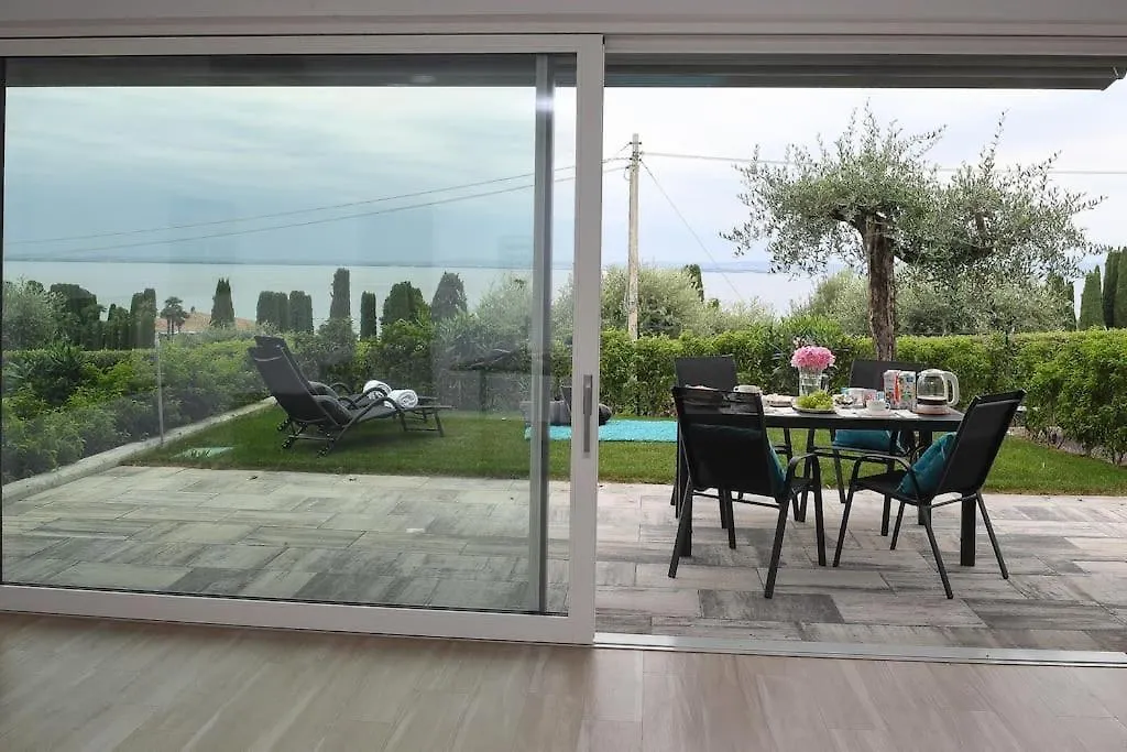 The Sunset Suite In Lazise 4 0*,  Италия