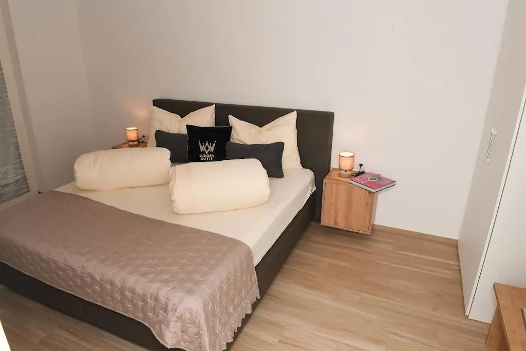 The Sunset Suite In Lazise 4 Апартаменты